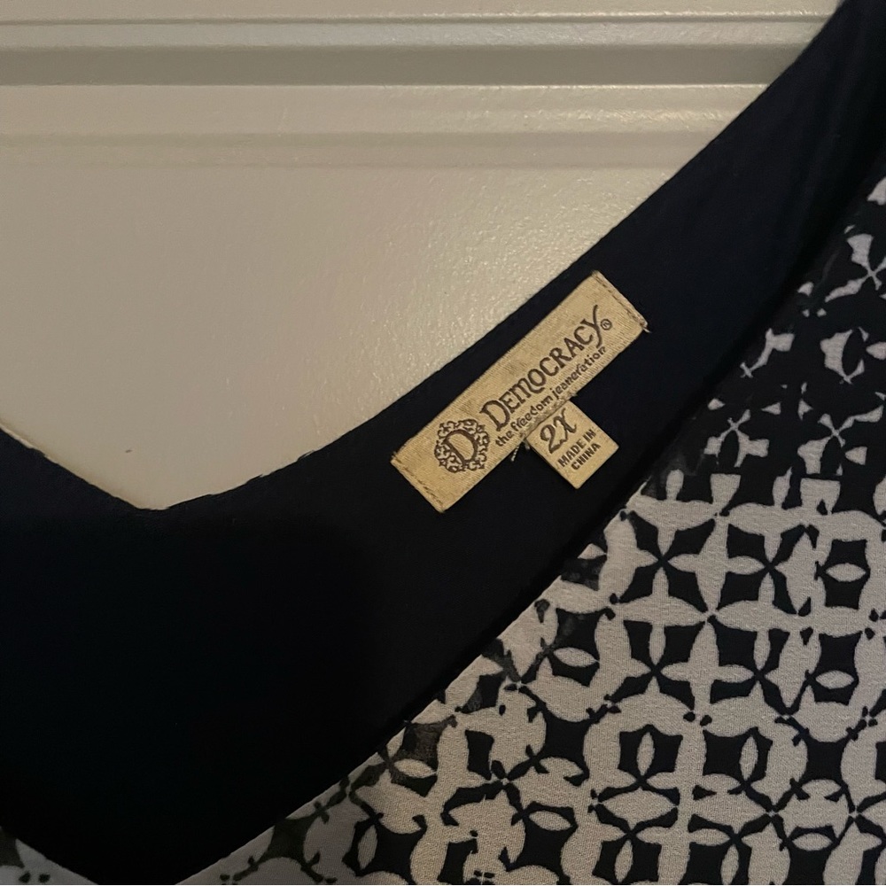 Patchwork Patterned Blouse - Picture 5 of 5